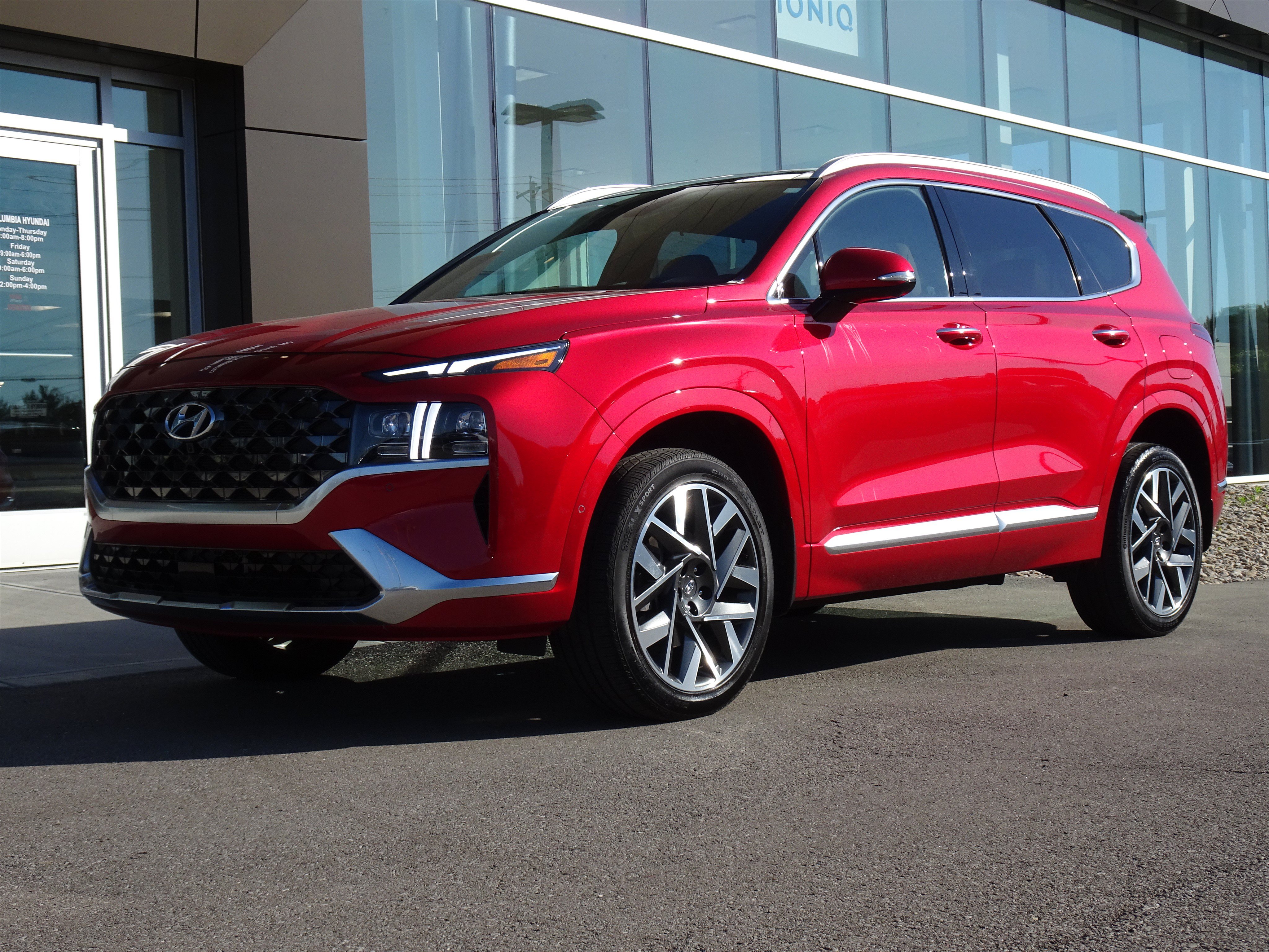Used 2023 Hyundai Santa Fe Calligraphy AWD/4WD image 1