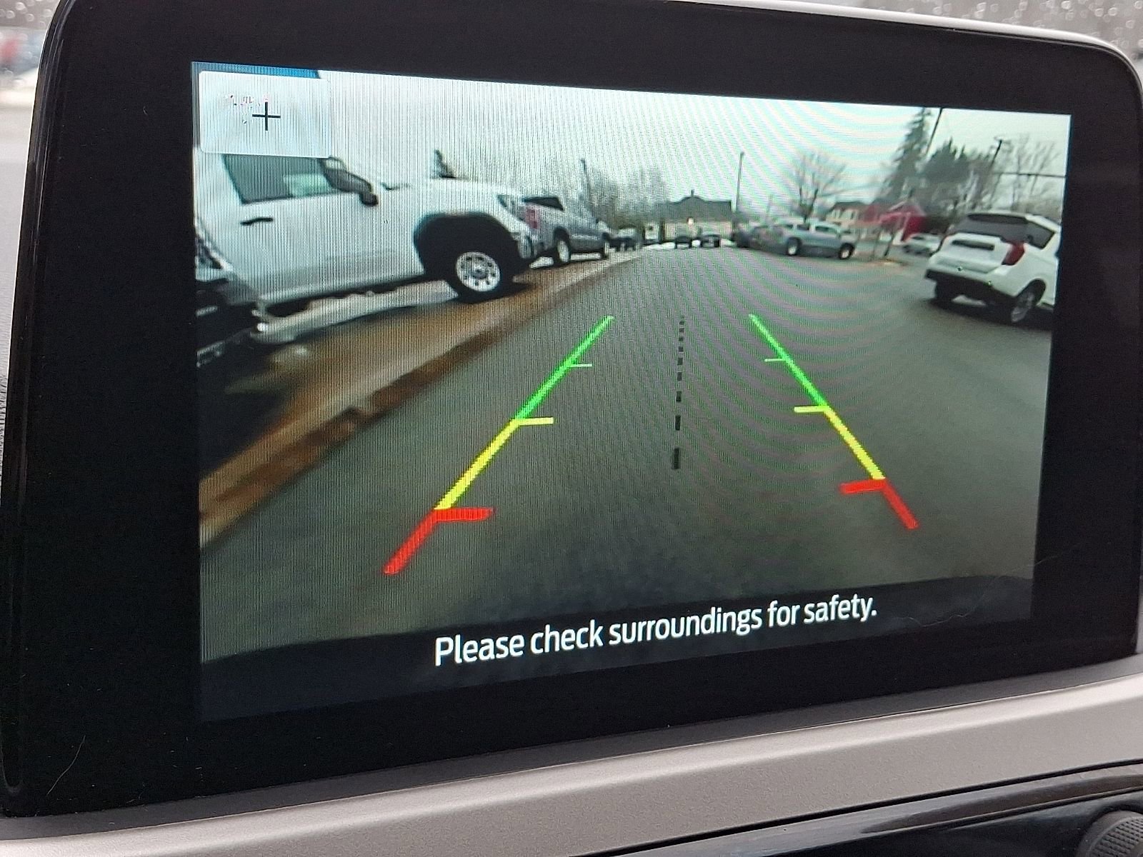 Used 2022 Ford Escape SE w/ SE Sport Appearance Package image 20