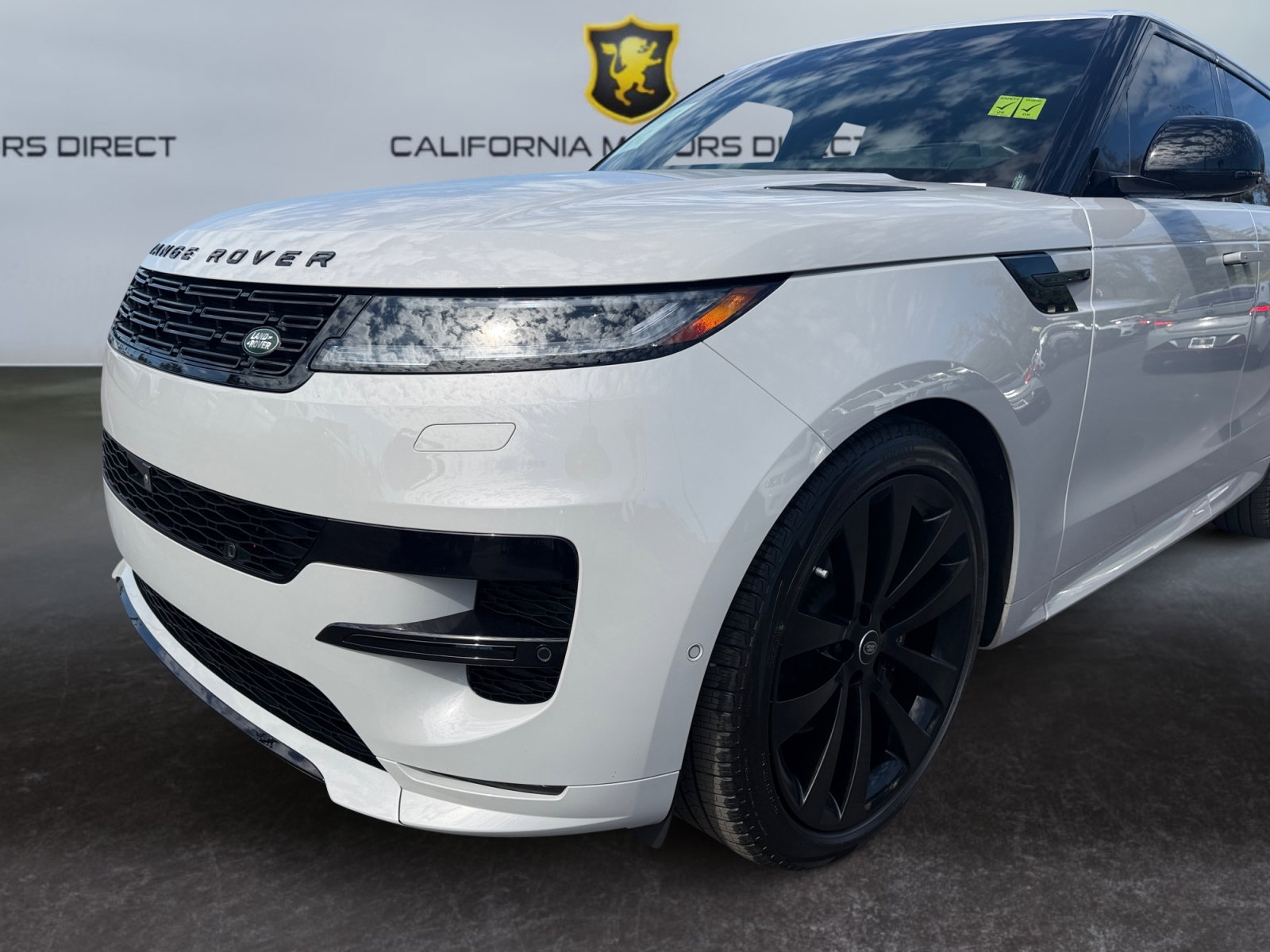 Used 2024 Land Rover Range Rover Sport Dynamic SE AWD/4WD image 9