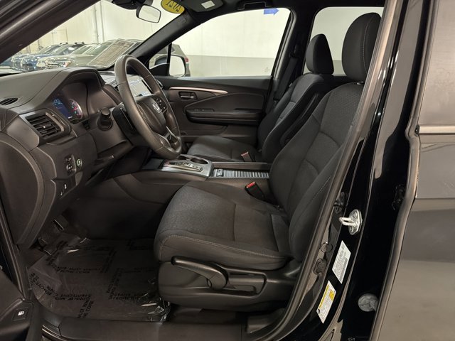 Used 2021 Honda Passport Sport image 15