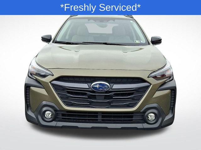 Used 2023 Subaru Outback Premium image 2