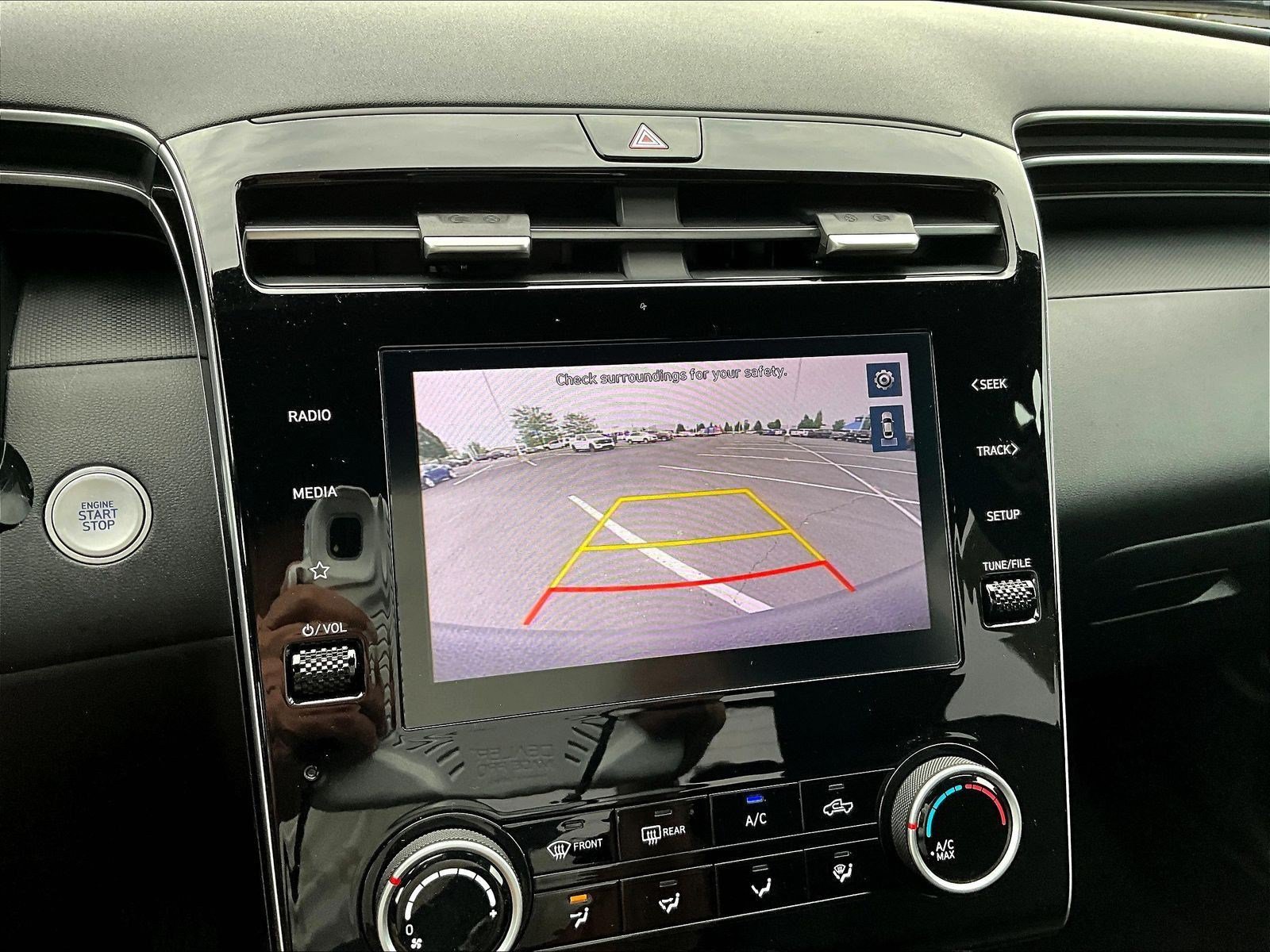 Used 2022 Hyundai Santa Cruz SEL AWD/4WD image 14