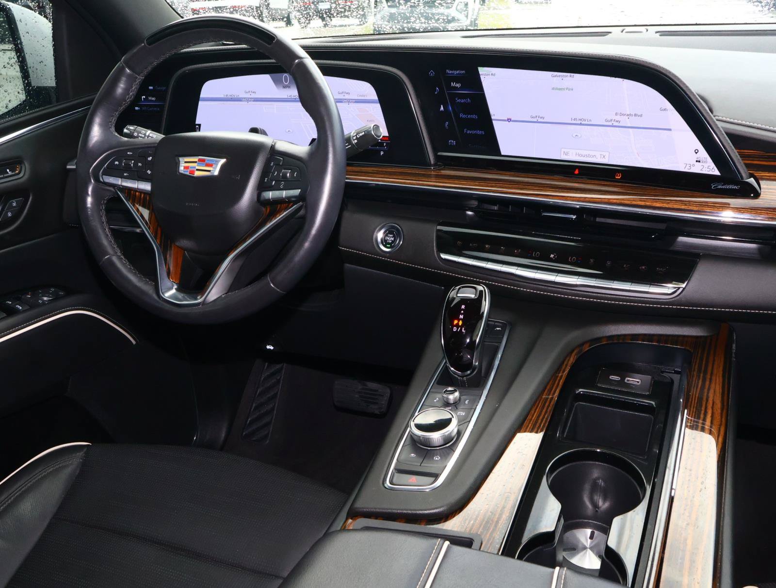 Used 2023 Cadillac Escalade Premium Luxury RWD image 10