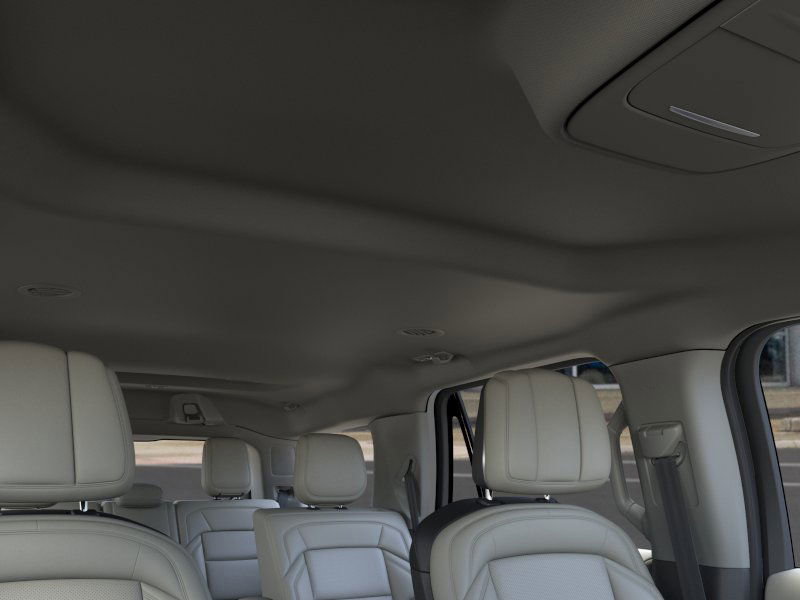 New 2026 Lincoln Navigator Premiere image 22
