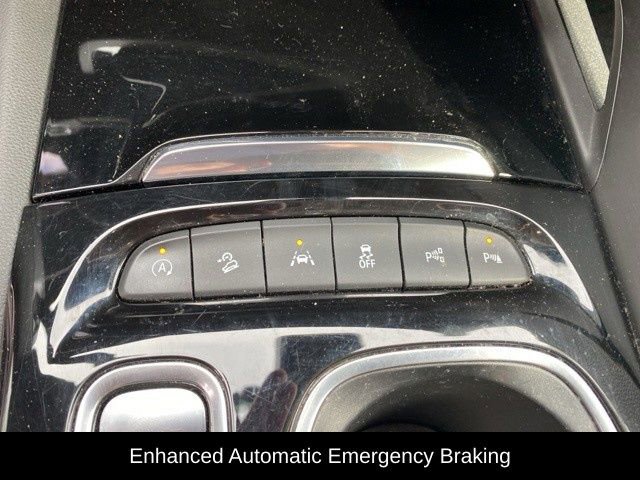 Used 2021 Buick Envision Avenir w/ Technology Package II image 25