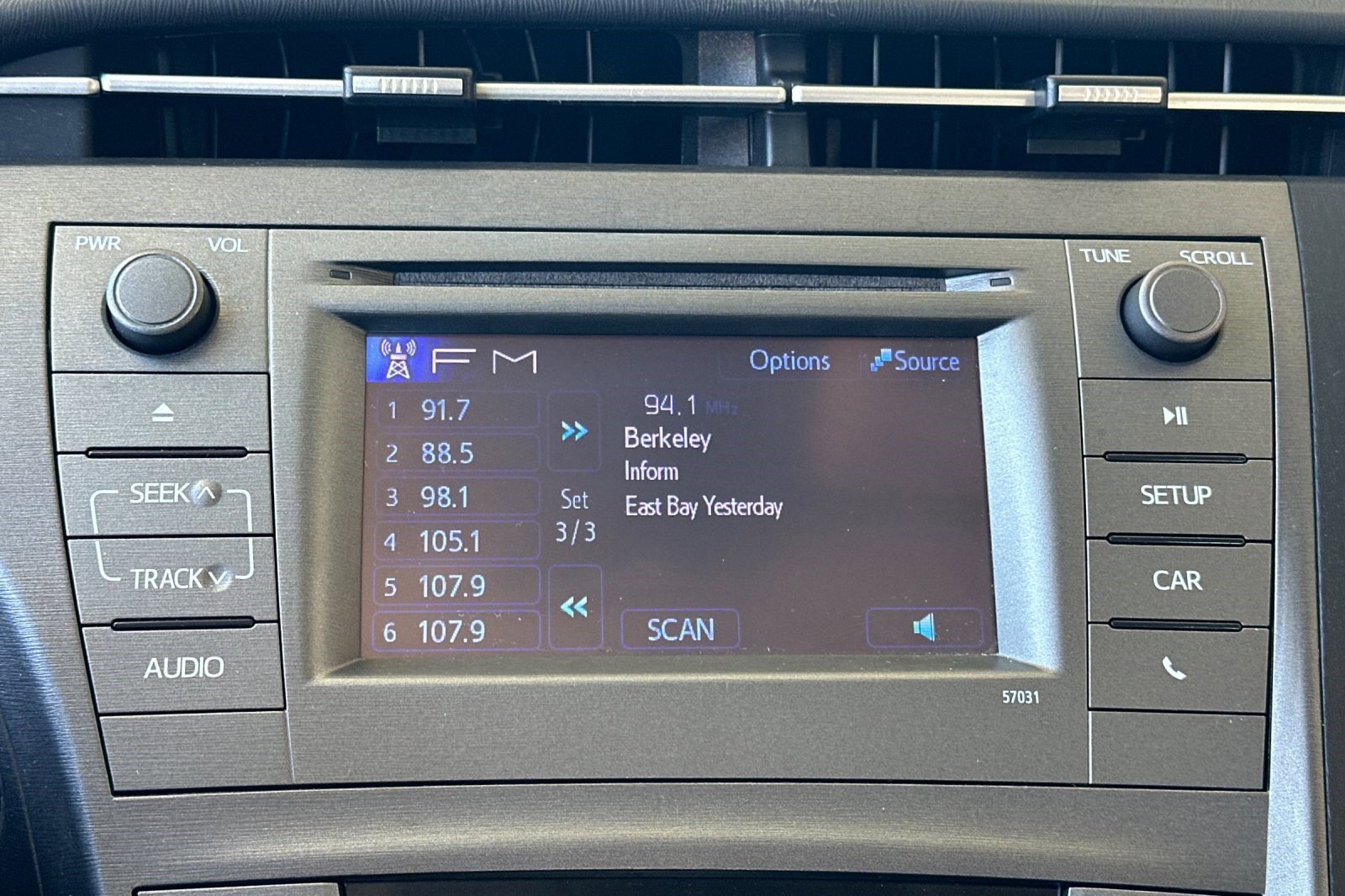 Used 2012 Toyota Prius Two FWD image 24