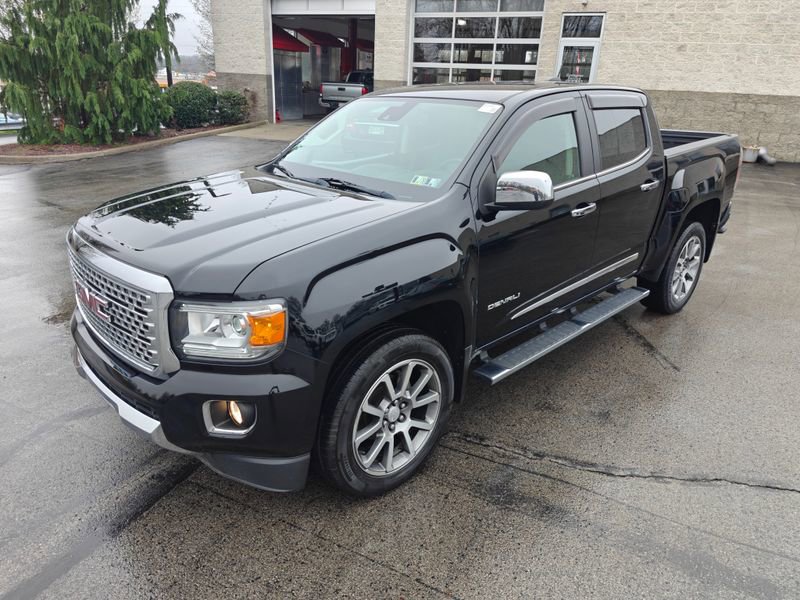 Used 2020 GMC Canyon Denali image 9