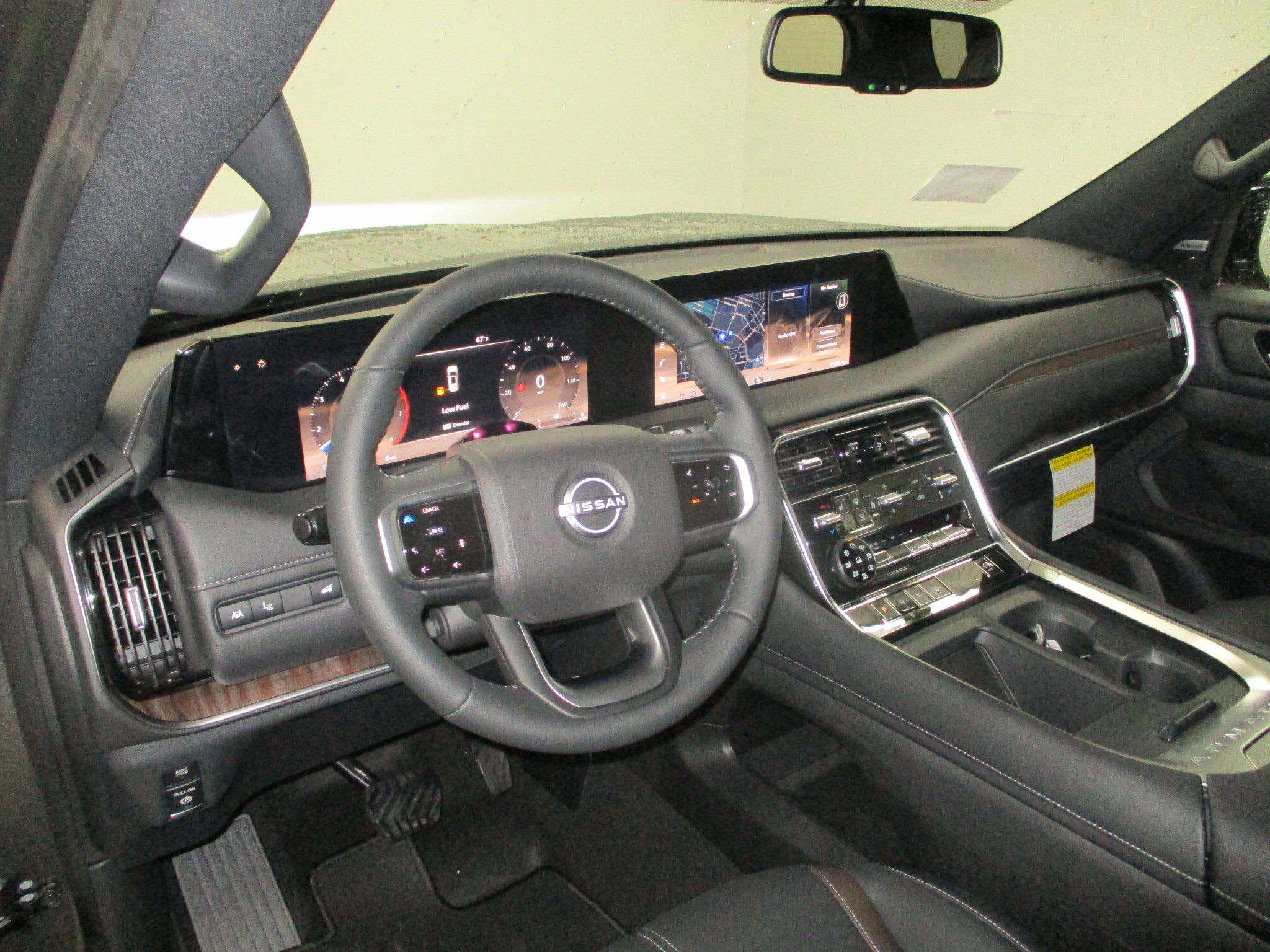 New 2025 Nissan Armada SL w/ Captain's Chari Seat Package image 18