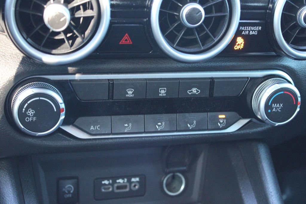 Used 2025 Nissan Sentra SV image 36