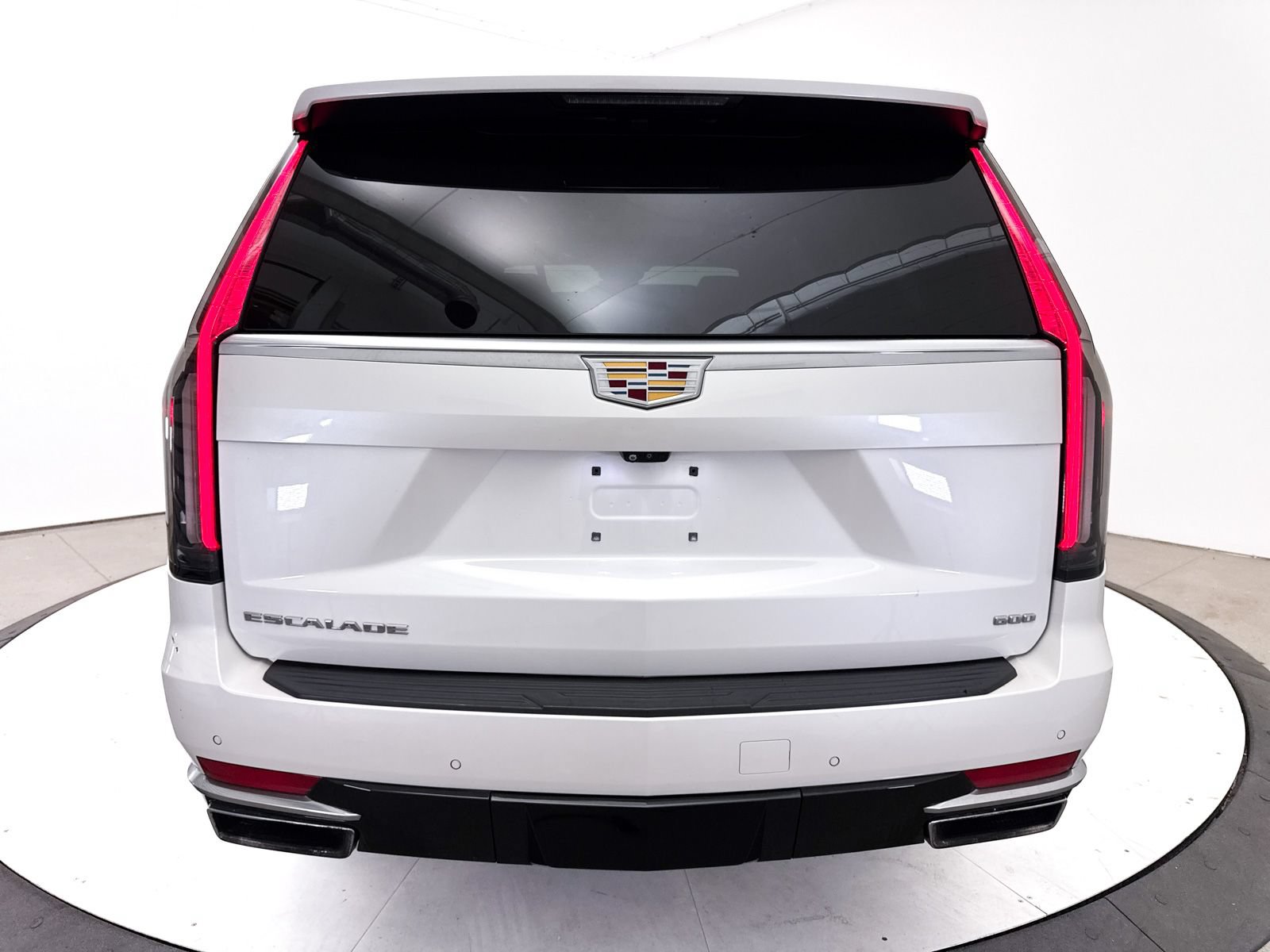 Used 2021 Cadillac Escalade ESV Premium Luxury AWD/4WD image 20