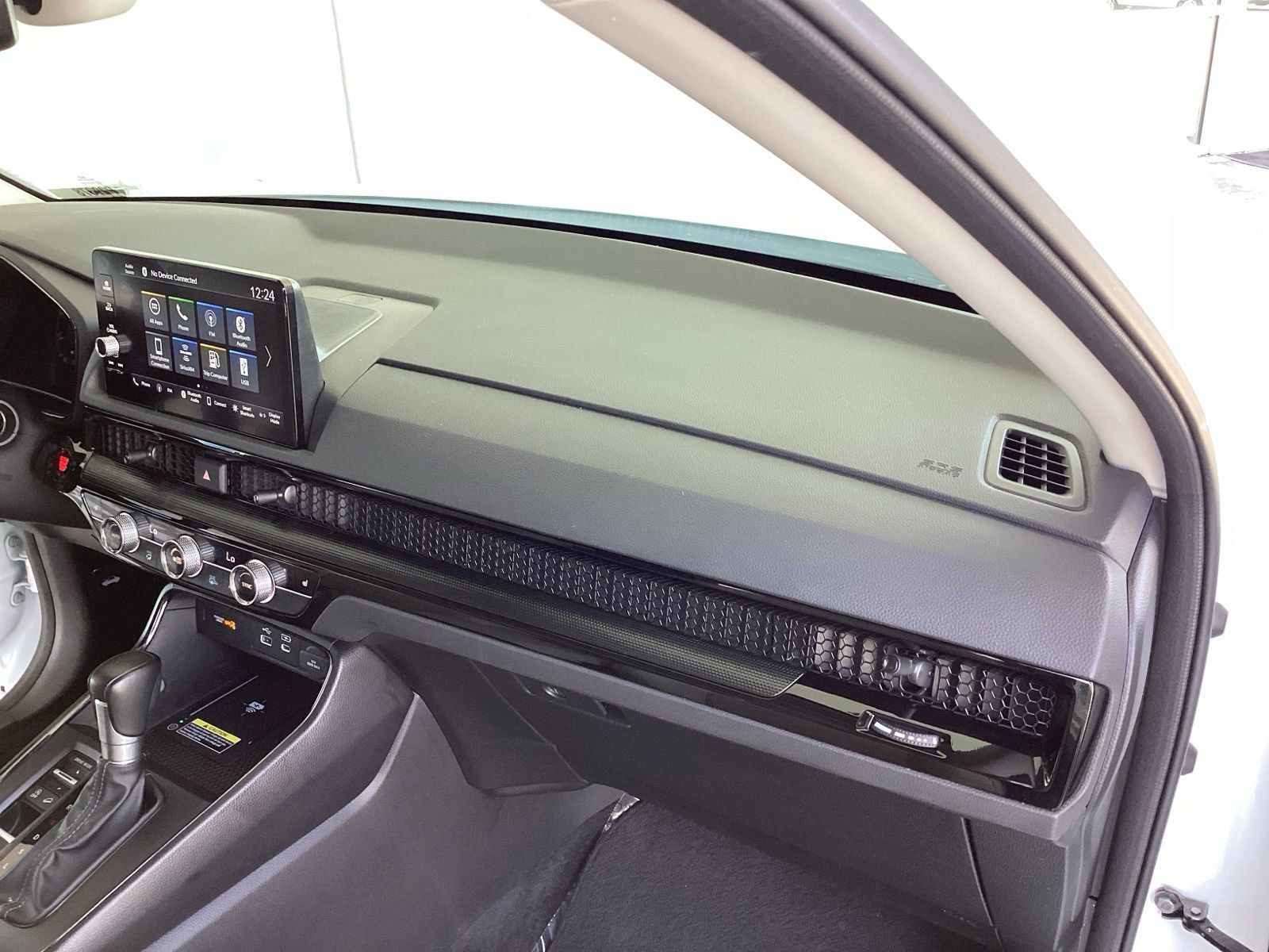 Used 2024 Honda CR-V EX-L image 17