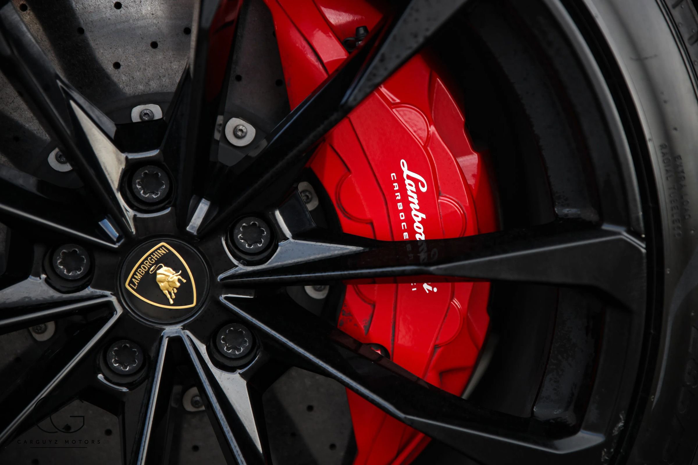 Used 2020 Lamborghini Urus AWD/4WD image 8