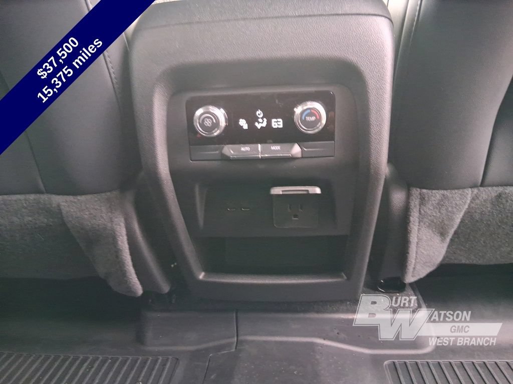 Used 2024 GMC Acadia Elevation w/ Trailering Package AWD/4WD image 16