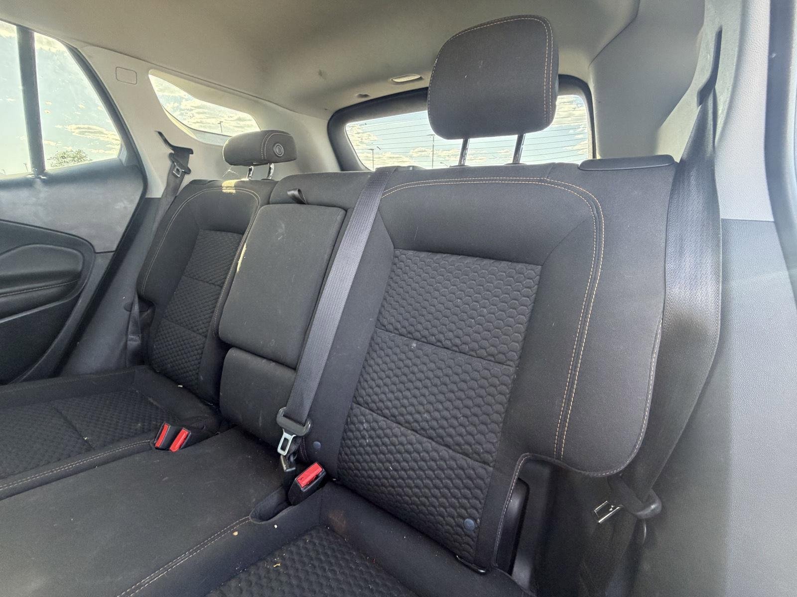 Used 2020 GMC Terrain SLE FWD image 16