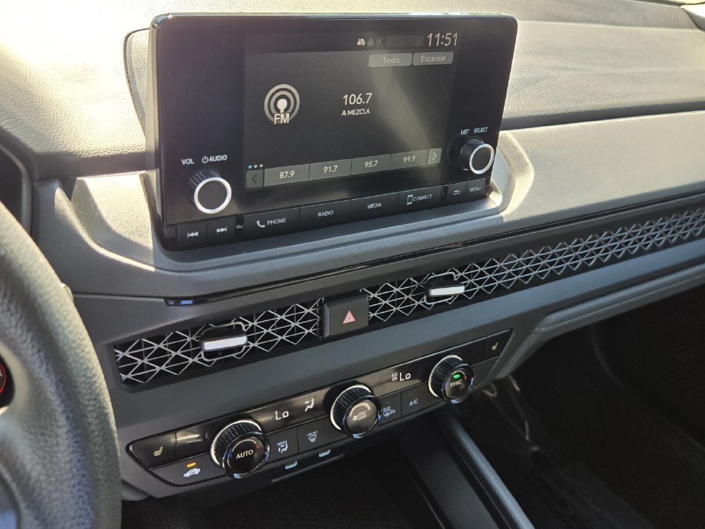 Certified 2025 Honda Accord SE image 21