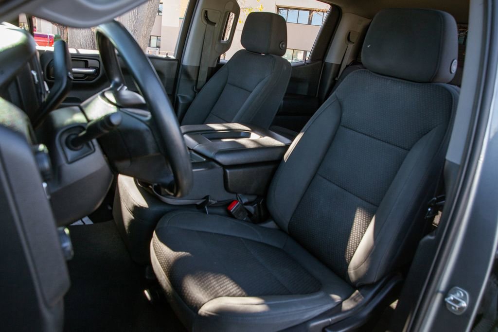 Used 2021 Chevrolet Silverado 1500 Custom AWD/4WD image 12