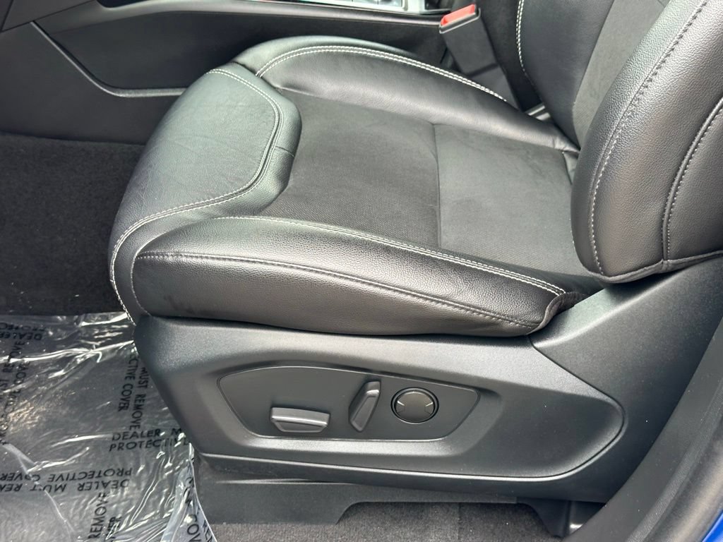 Used 2023 Ford Explorer ST AWD/4WD image 12