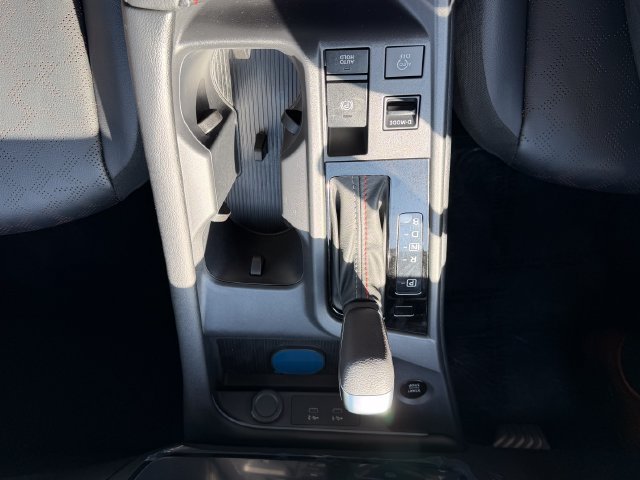 New 2027 Nissan Sentra SR w/ SR Premium Package FWD image 23