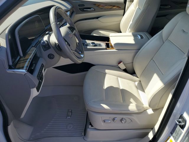 Used 2023 Cadillac Escalade Sport Platinum image 5