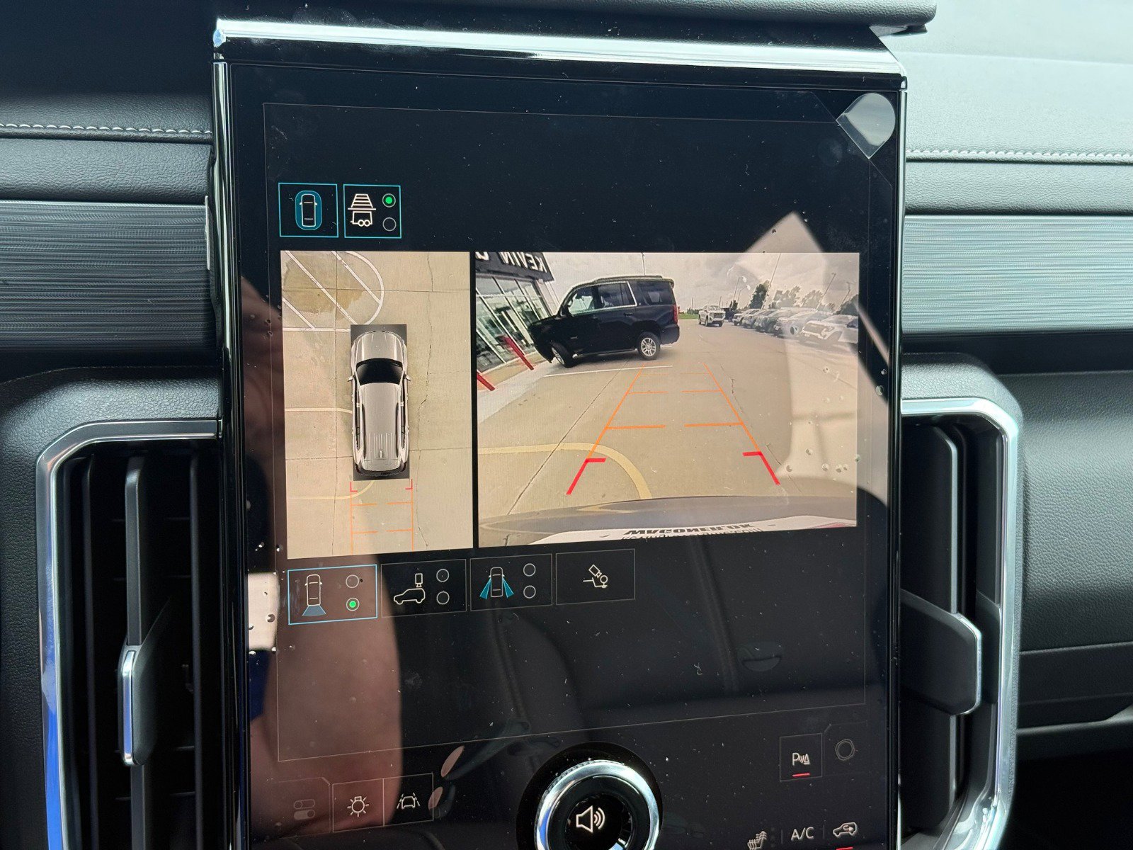 New 2026 GMC Acadia Elevation w/ Elevation Premium Package image 27