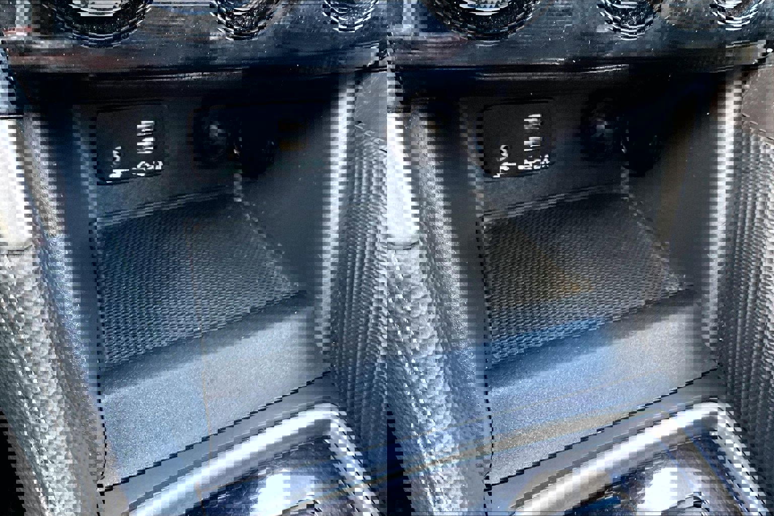 Used 2022 Subaru Forester Limited image 30