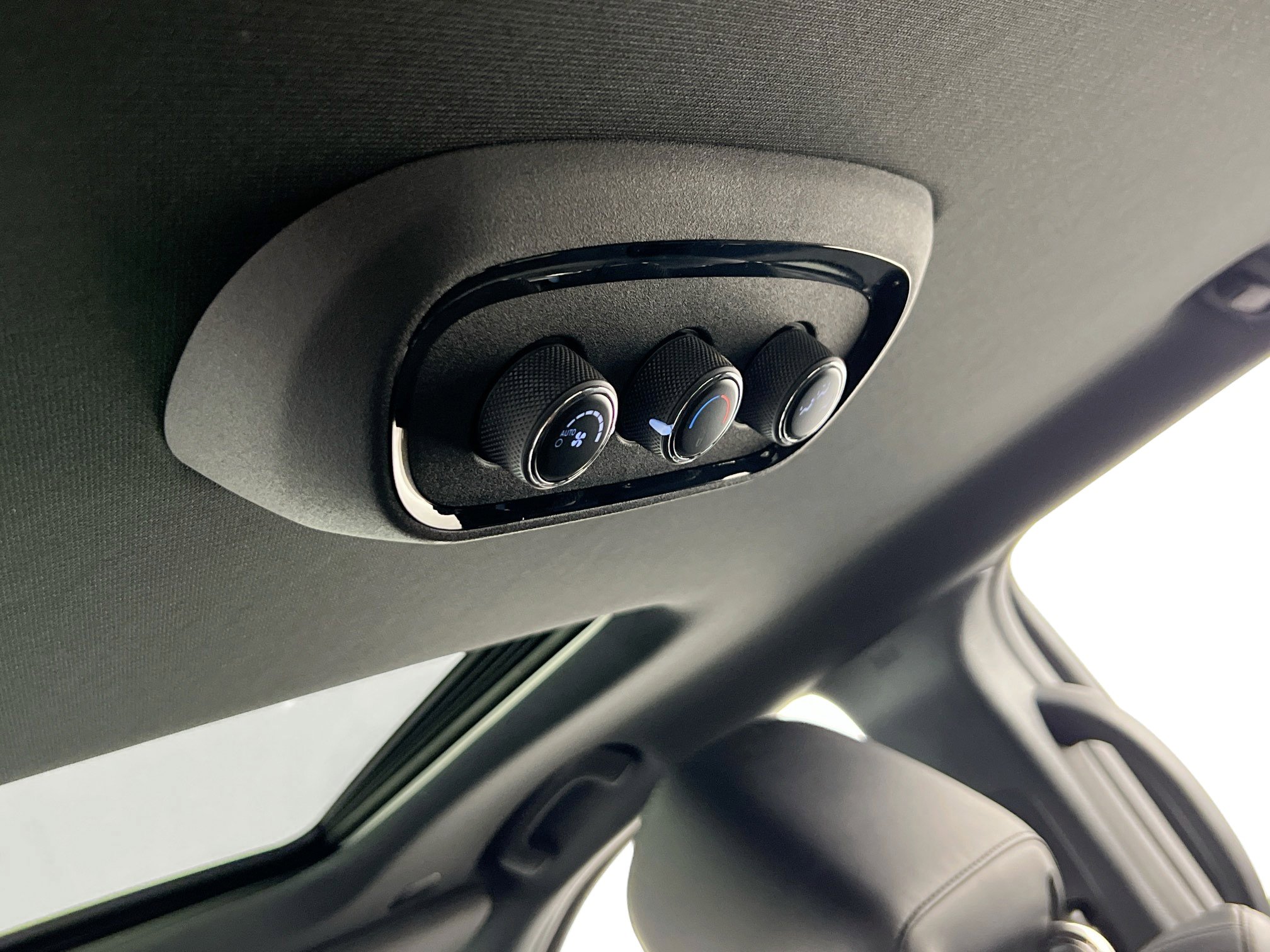 Used 2022 Dodge Durango GT image 26