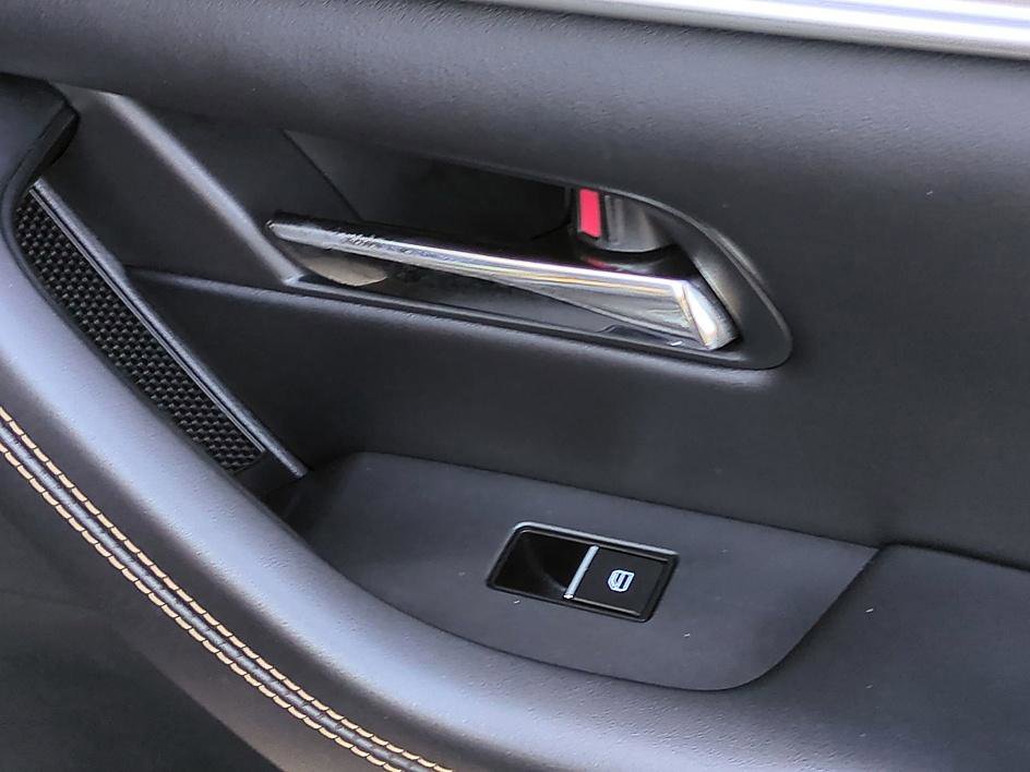 Certified 2024 MAZDA CX-90 Plug-In Hybrid w/ Preferred image 35