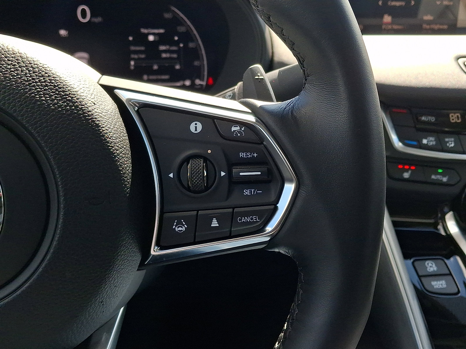 Certified 2025 Acura TLX w/ Technology Package image 22