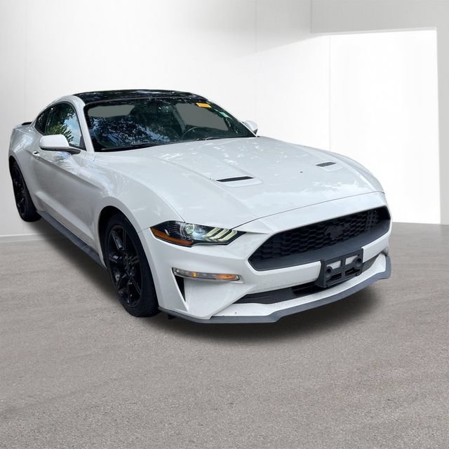 Used 2018 Ford Mustang Coupe w/ Equipment Group 101A RWD image 7