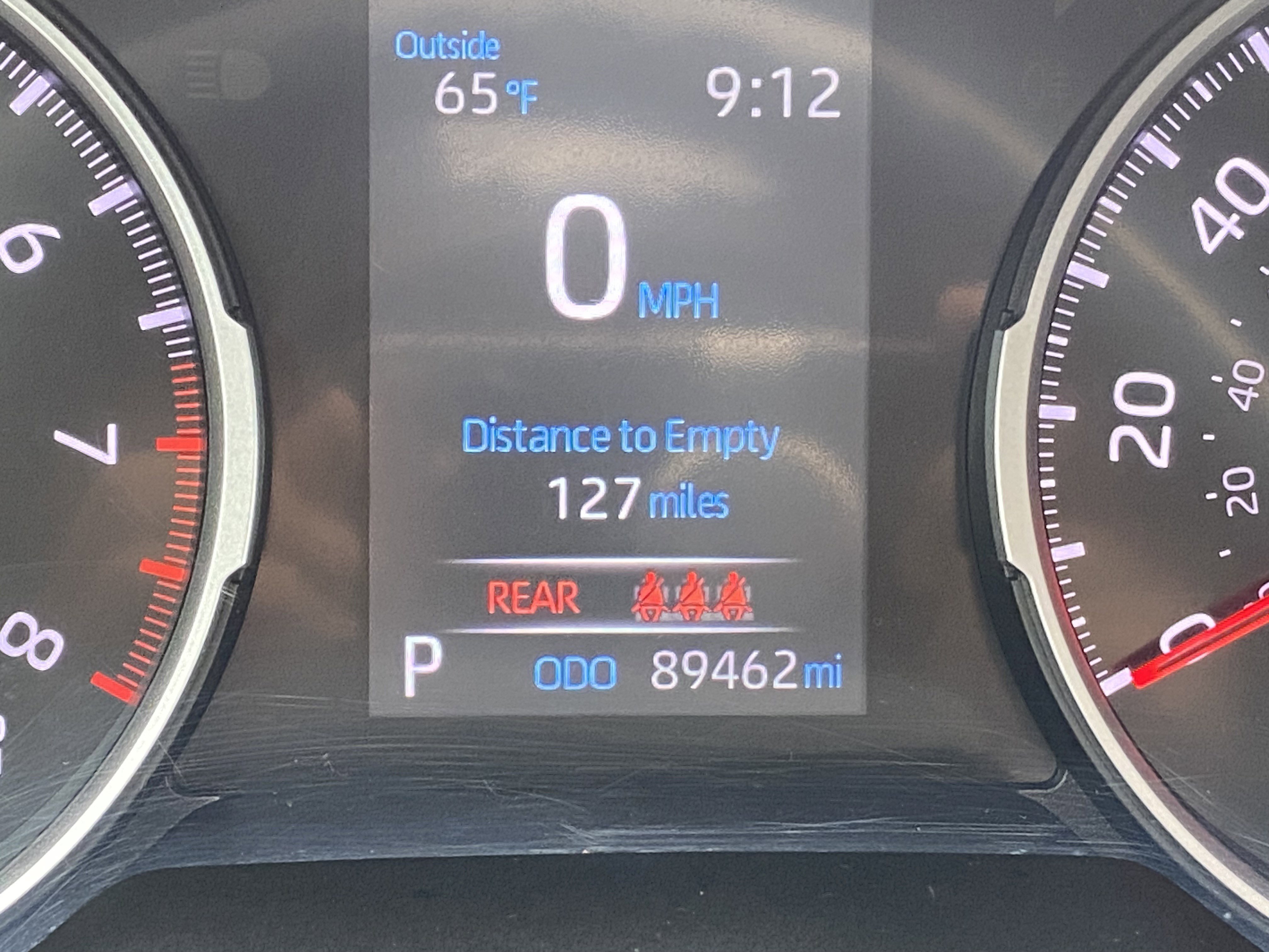 Used 2021 Toyota RAV4 LE image 22