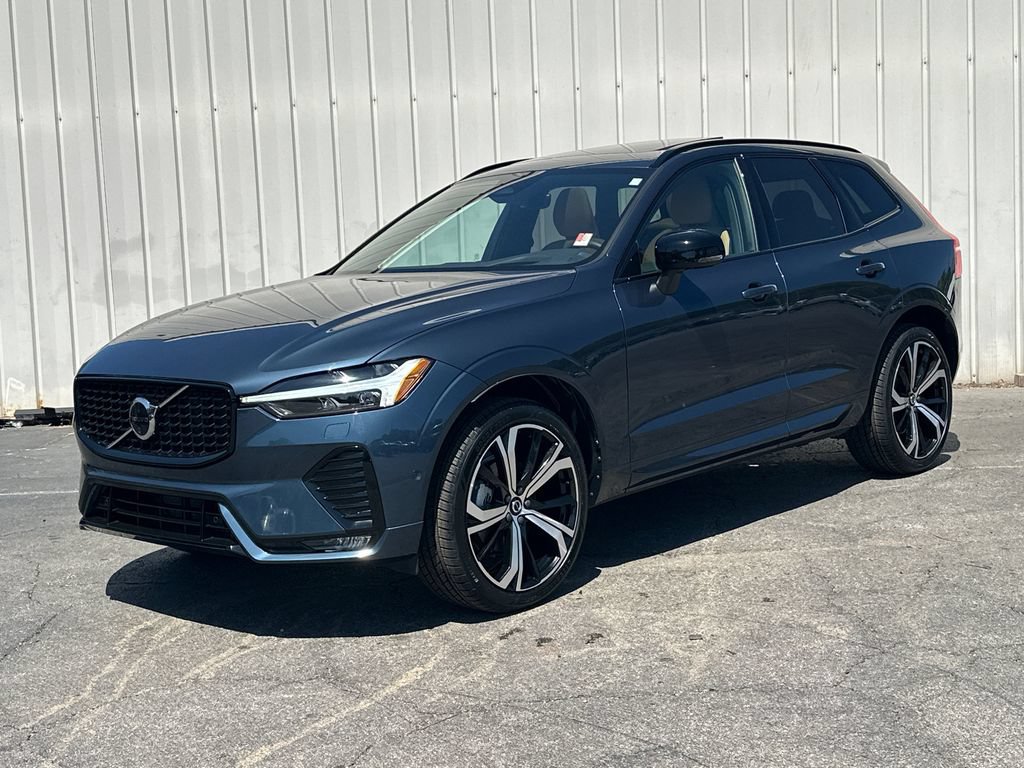 Used 2024 Volvo XC60 B5 Ultimate w/ Protection Package Premier AWD/4WD video 2