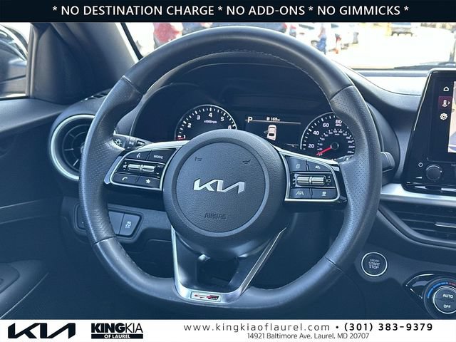 Used 2024 Kia Forte GT-Line w/ GT-Line Premium Package FWD image 8