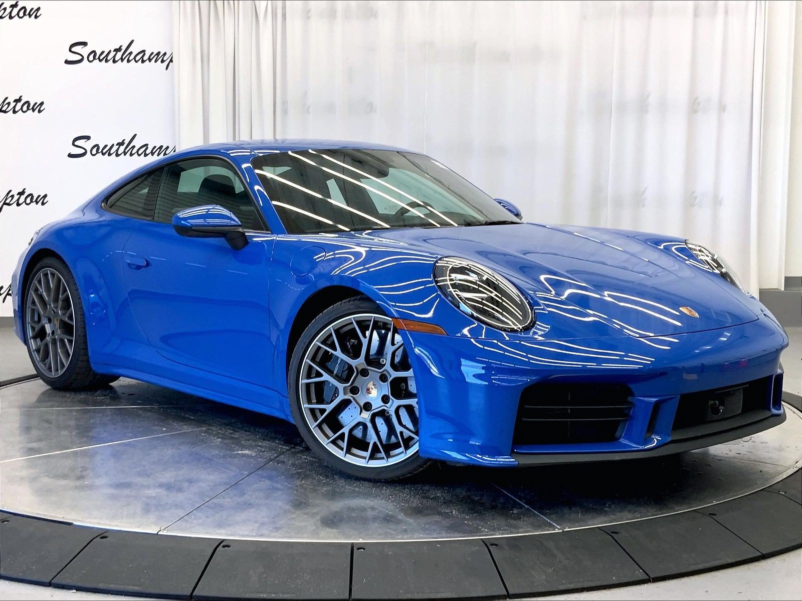 Certified 2025 Porsche 911 Carrera S RWD image 9