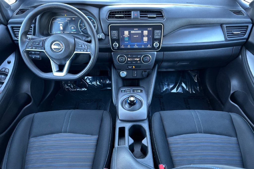 Used 2025 Nissan Leaf S FWD image 12