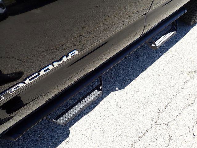 Certified 2023 Toyota Tacoma TRD Off-Road w/ Technology Package image 14