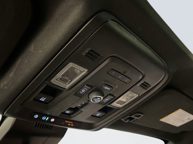 Used 2023 Chevrolet Tahoe High Country image 30