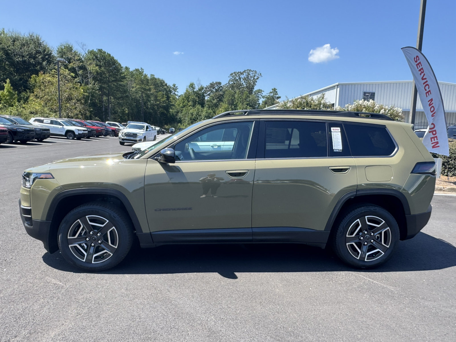 New 2026 Jeep Cherokee Limited AWD/4WD image 8