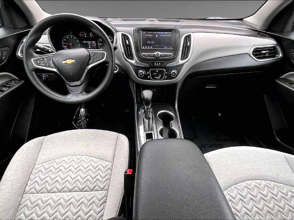 Used 2023 Chevrolet Equinox LS AWD/4WD image 15