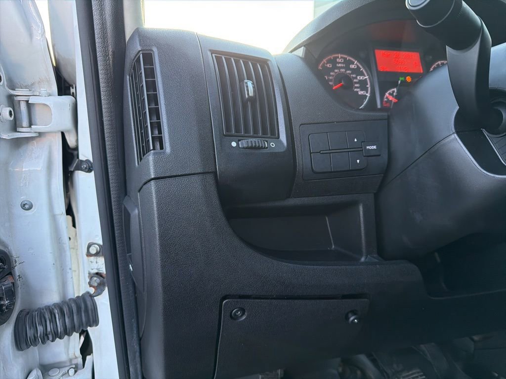 Used 2018 RAM ProMaster 2500 FWD image 12