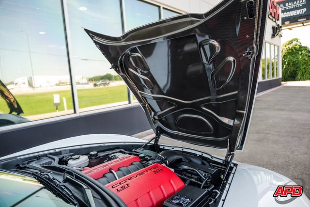 Used 2013 Chevrolet Corvette Z06 w/ 3LZ Preferred Equipment Group RWD image 80
