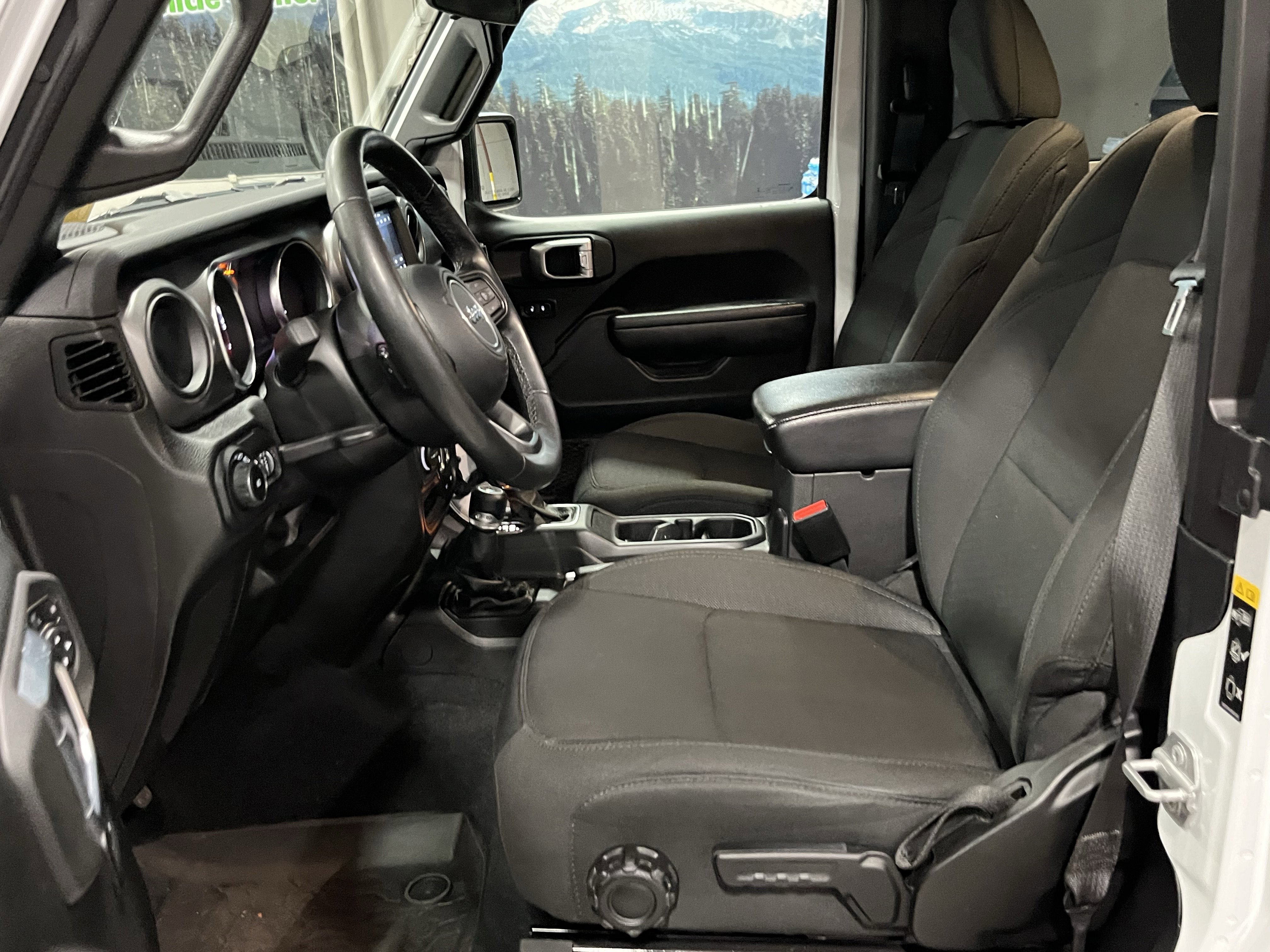 Certified 2022 Jeep Wrangler Willys image 12