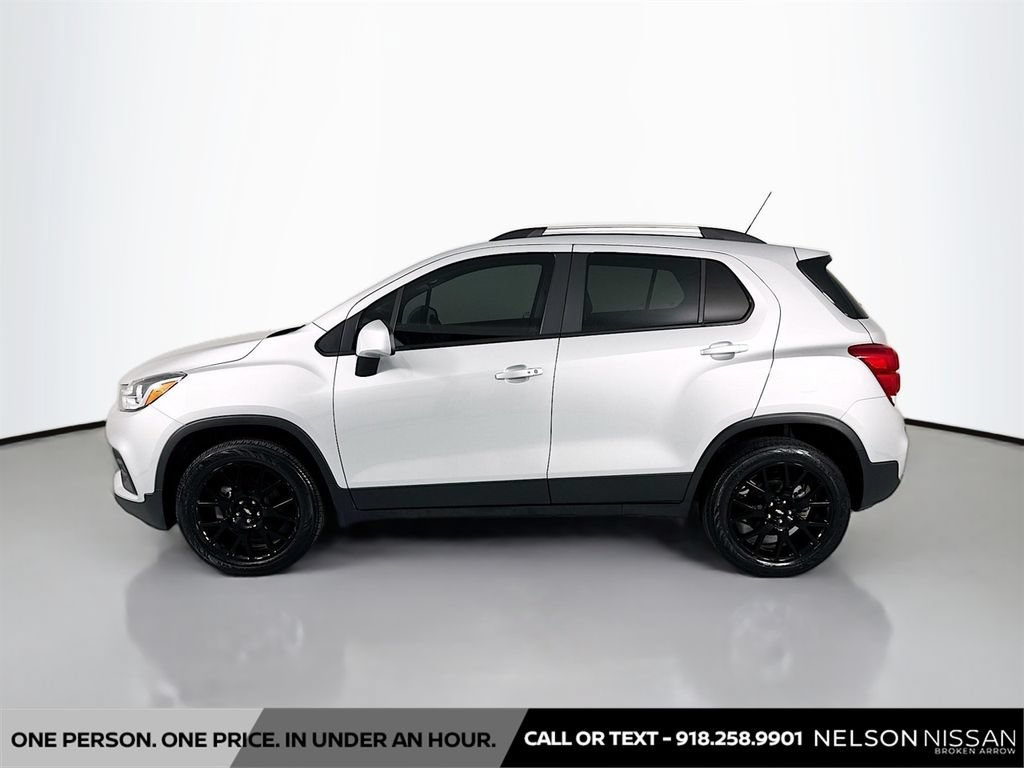 Used 2022 Chevrolet Trax LT w/ Sport Edition AWD/4WD image 8