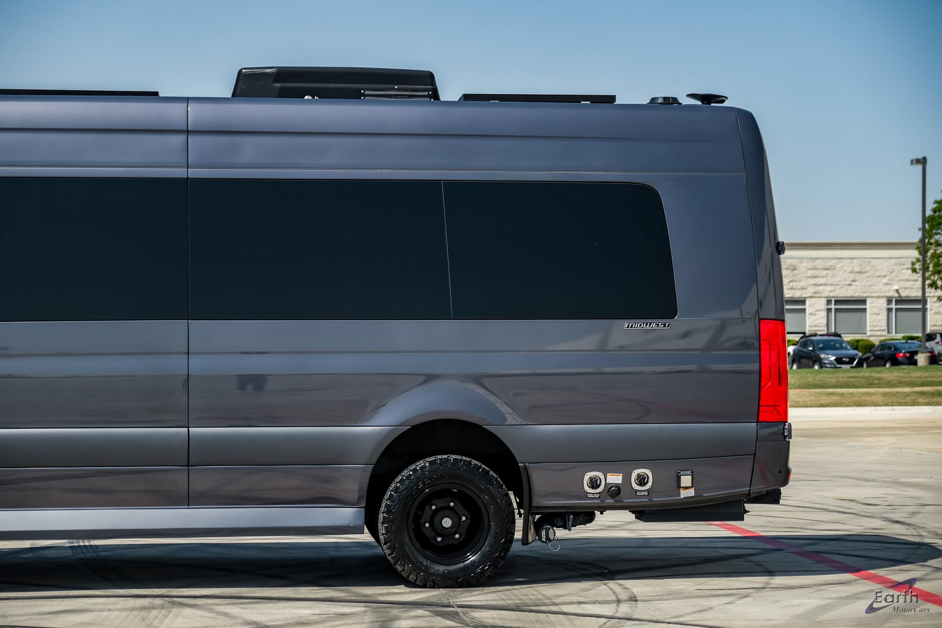 Used 2021 Mercedes-Benz Sprinter 3500 w/ Comfort Plus Package image 9