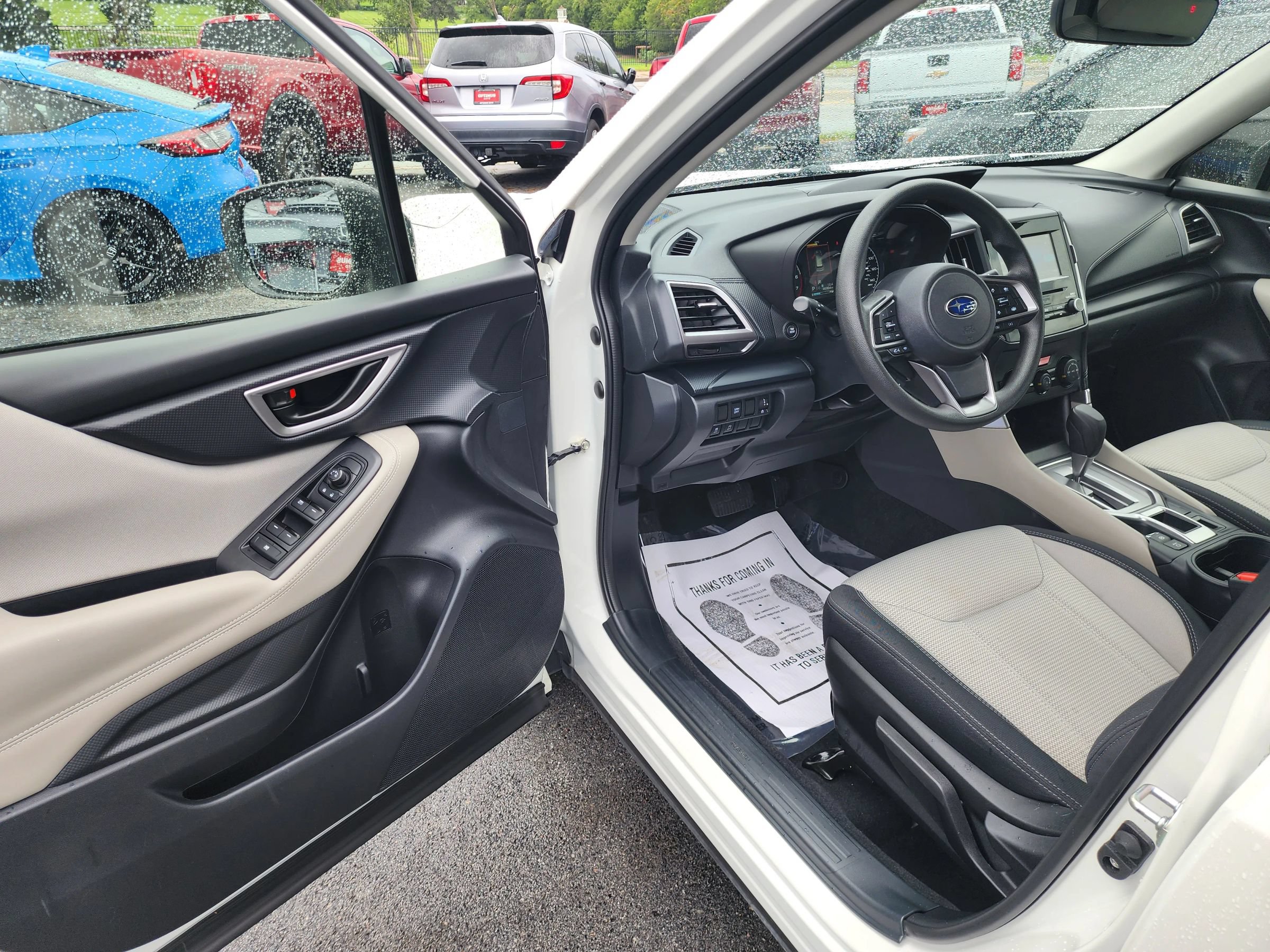 Used 2023 Subaru Forester AWD/4WD image 17