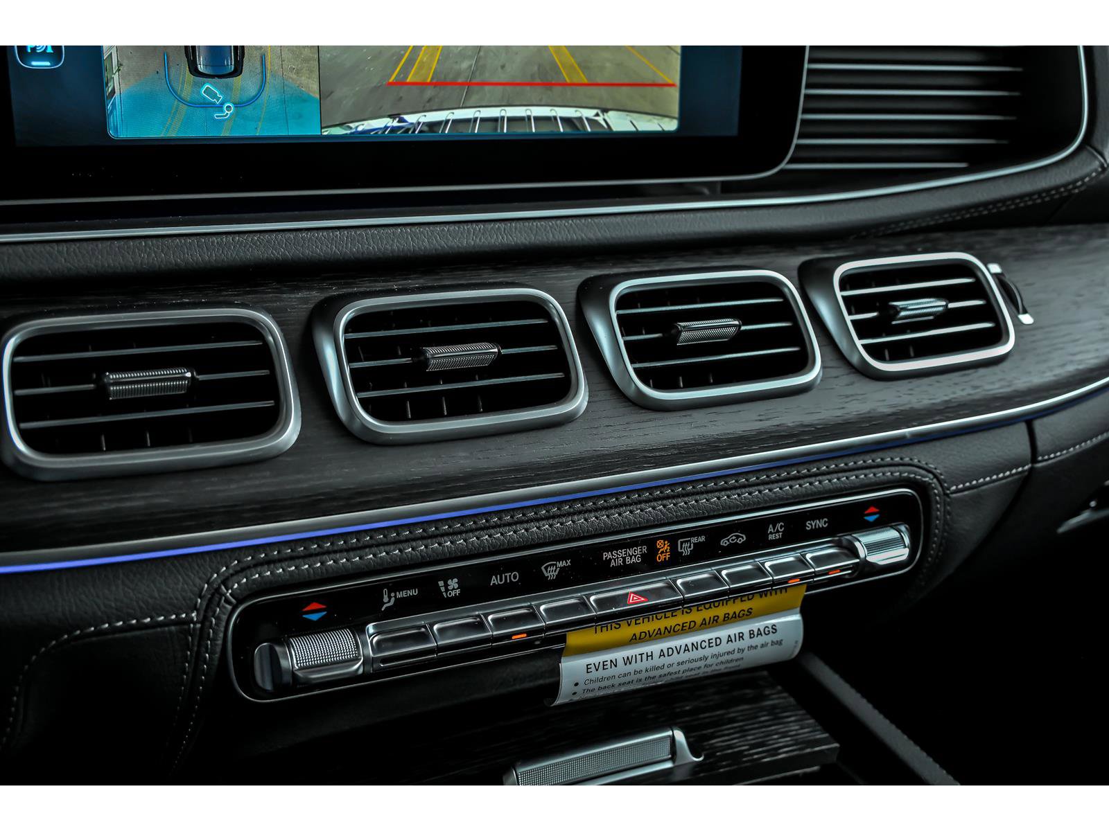 New 2026 Mercedes-Benz GLS 580 4MATIC image 16