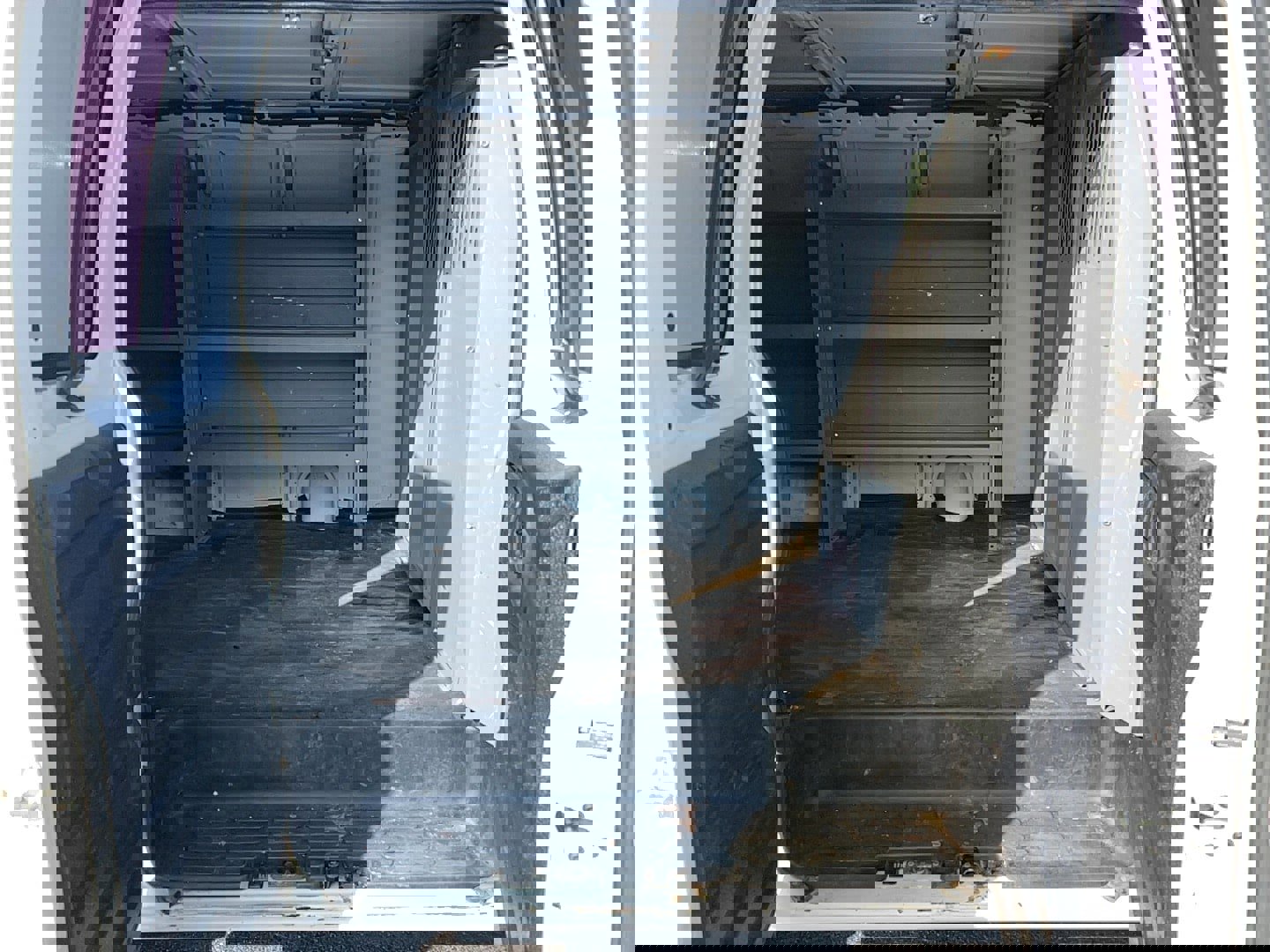 Used 2021 Chevrolet Express 2500 w/ Driver Convenience Package image 23