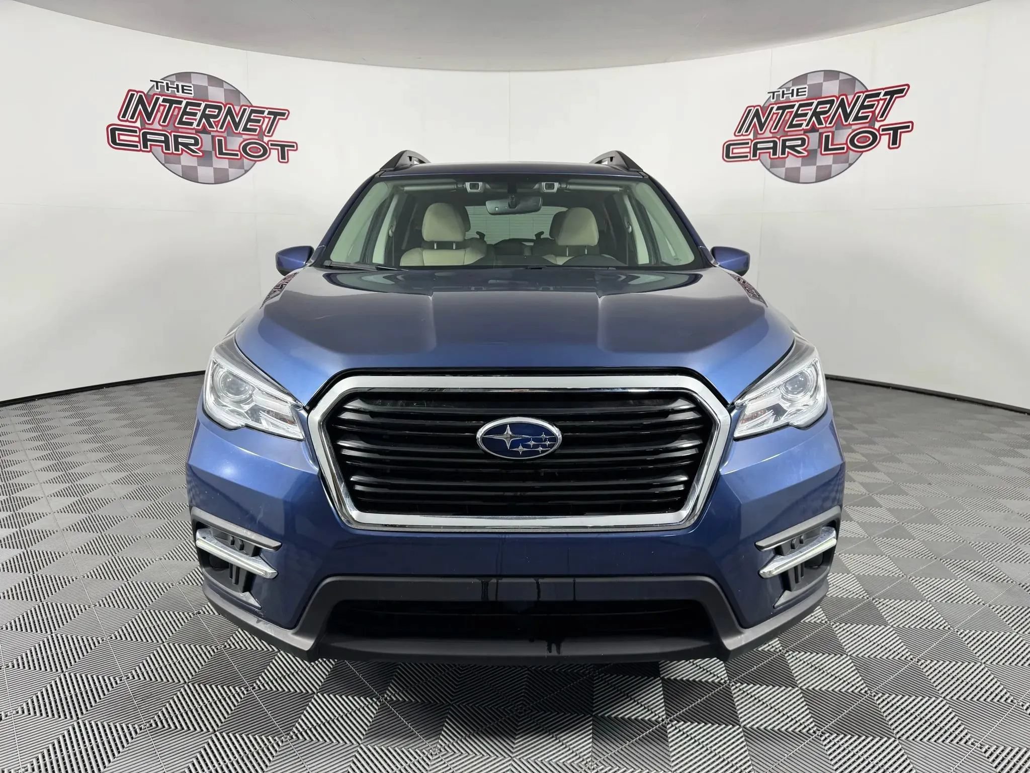 Used 2021 Subaru Ascent Premium w/ Convenience Package AWD/4WD image 2