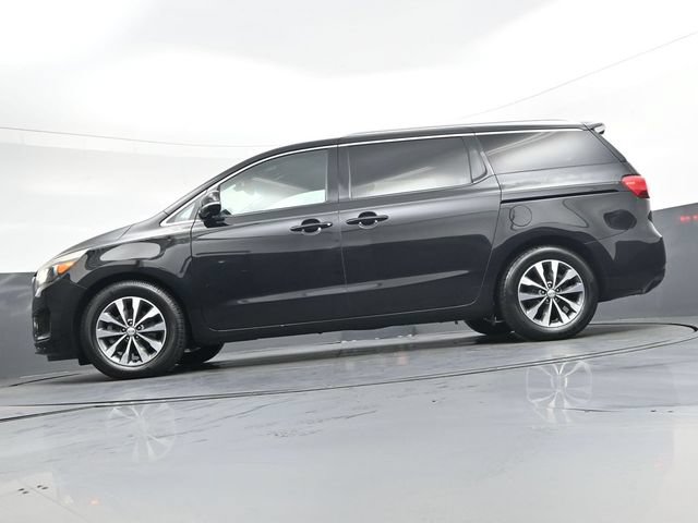 Used 2016 Kia Sedona SX FWD image 36