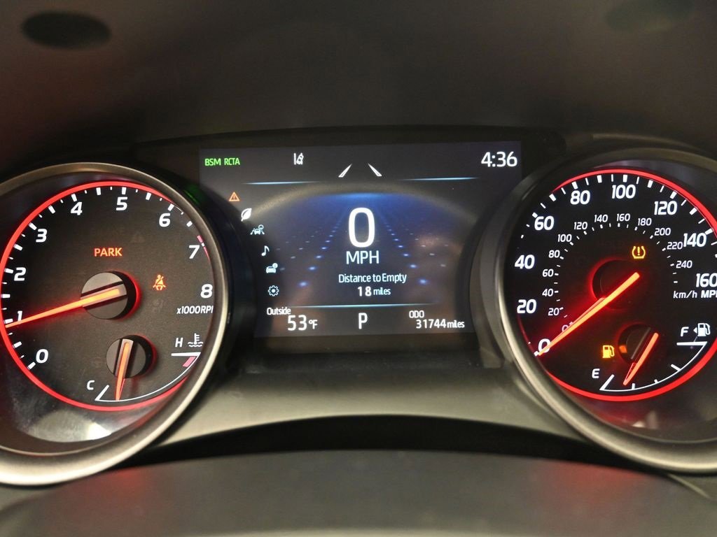 Used 2021 Toyota Camry XSE image 10