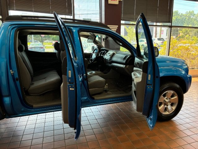 Used 2007 Toyota Tacoma PreRunner w/ TRD Sport Pkg #1 RWD image 29